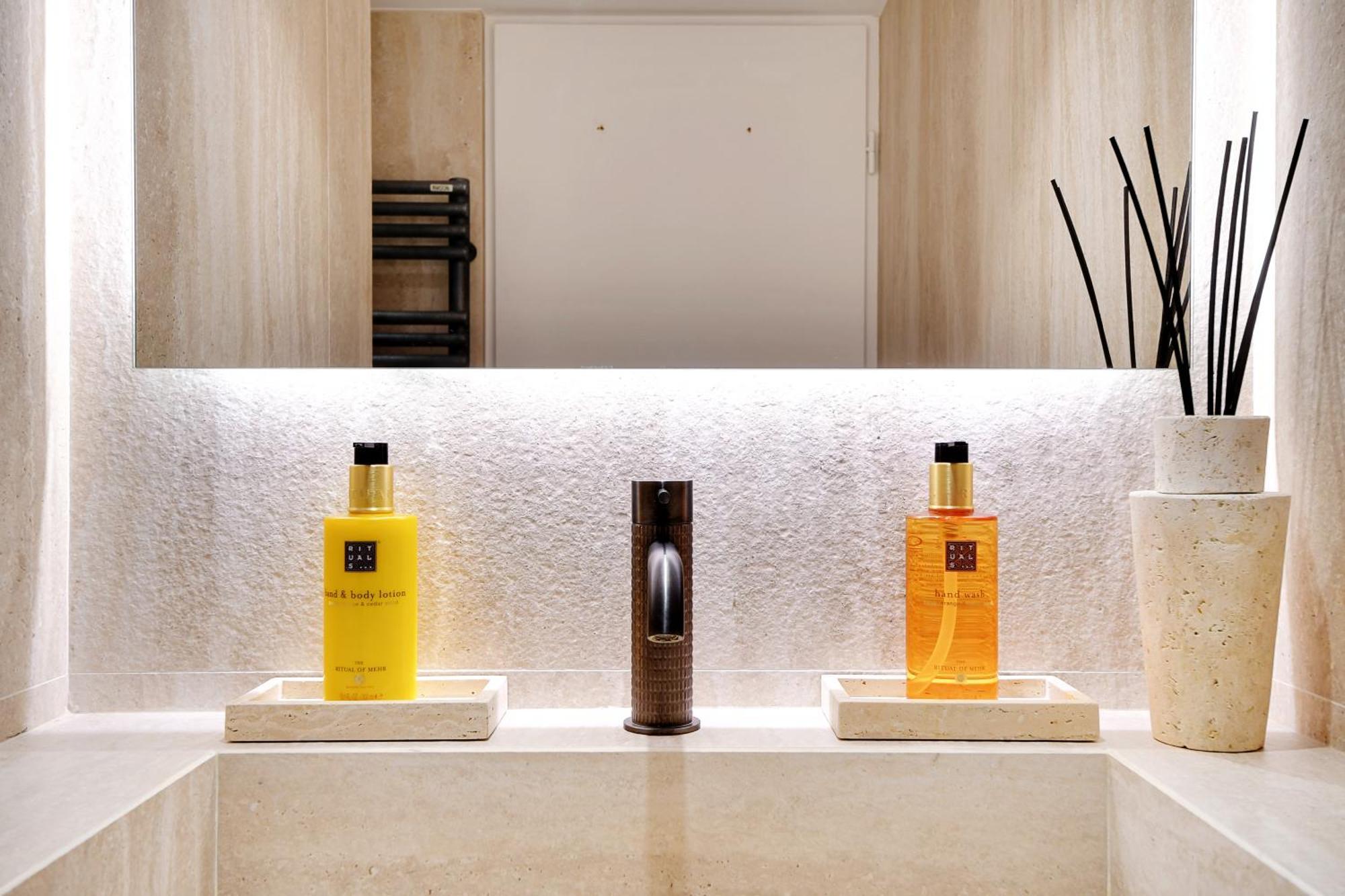 Thelander Serviced In Saint-germain Des Pres - Rue Jacob Appartement