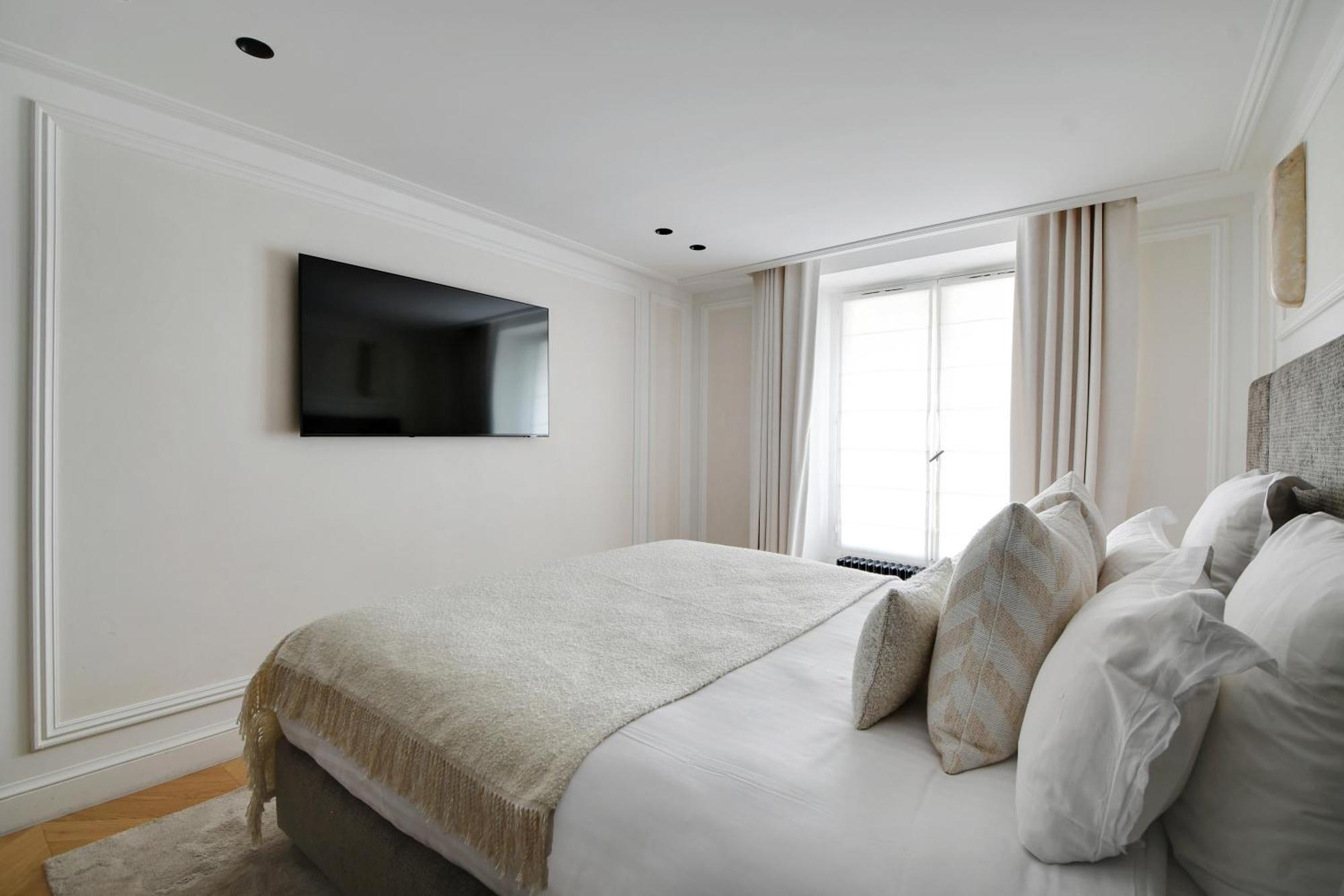 Thelander Serviced In Saint-germain Des Pres - Rue Jacob * Parijs